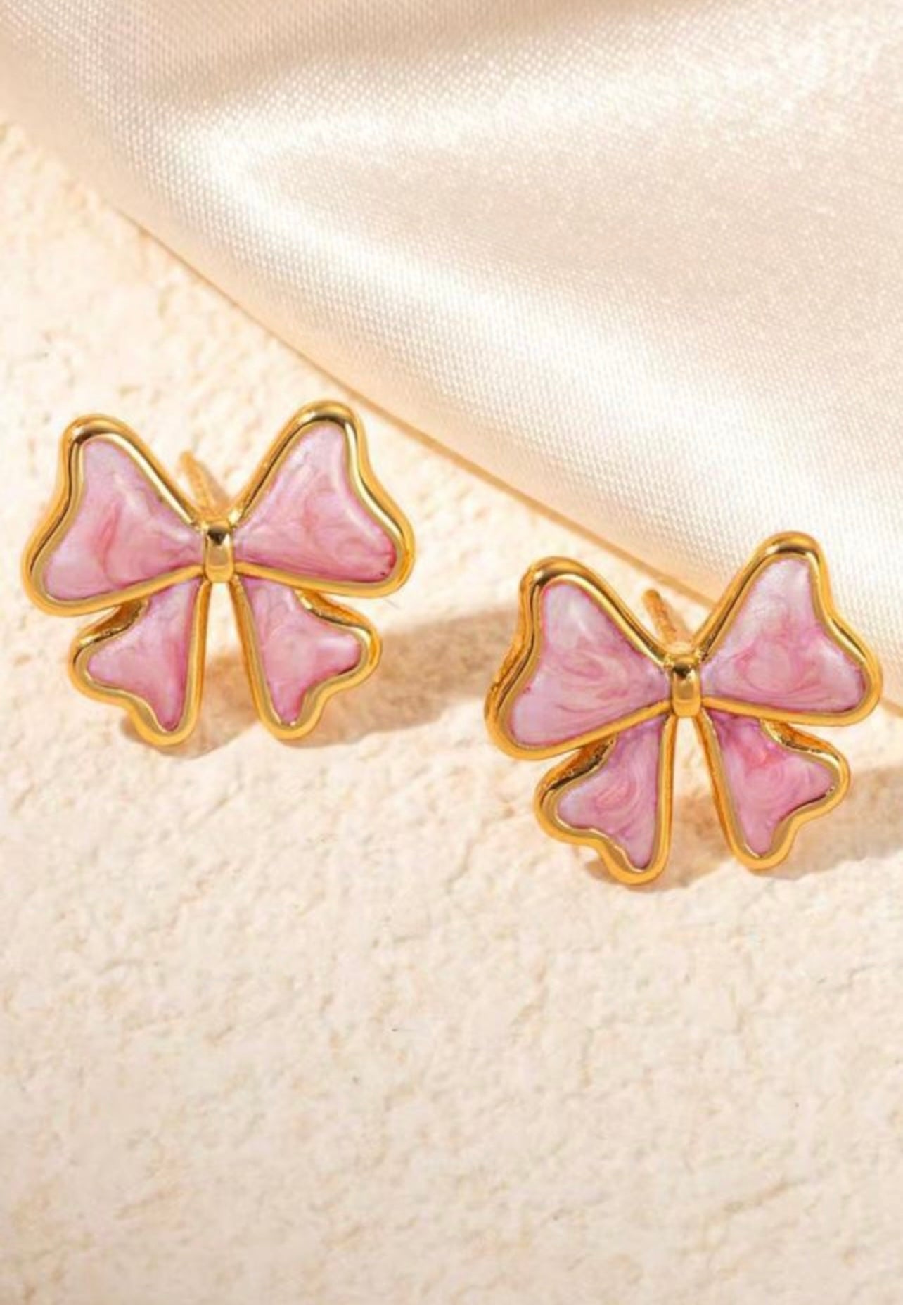 Pink bow earrings