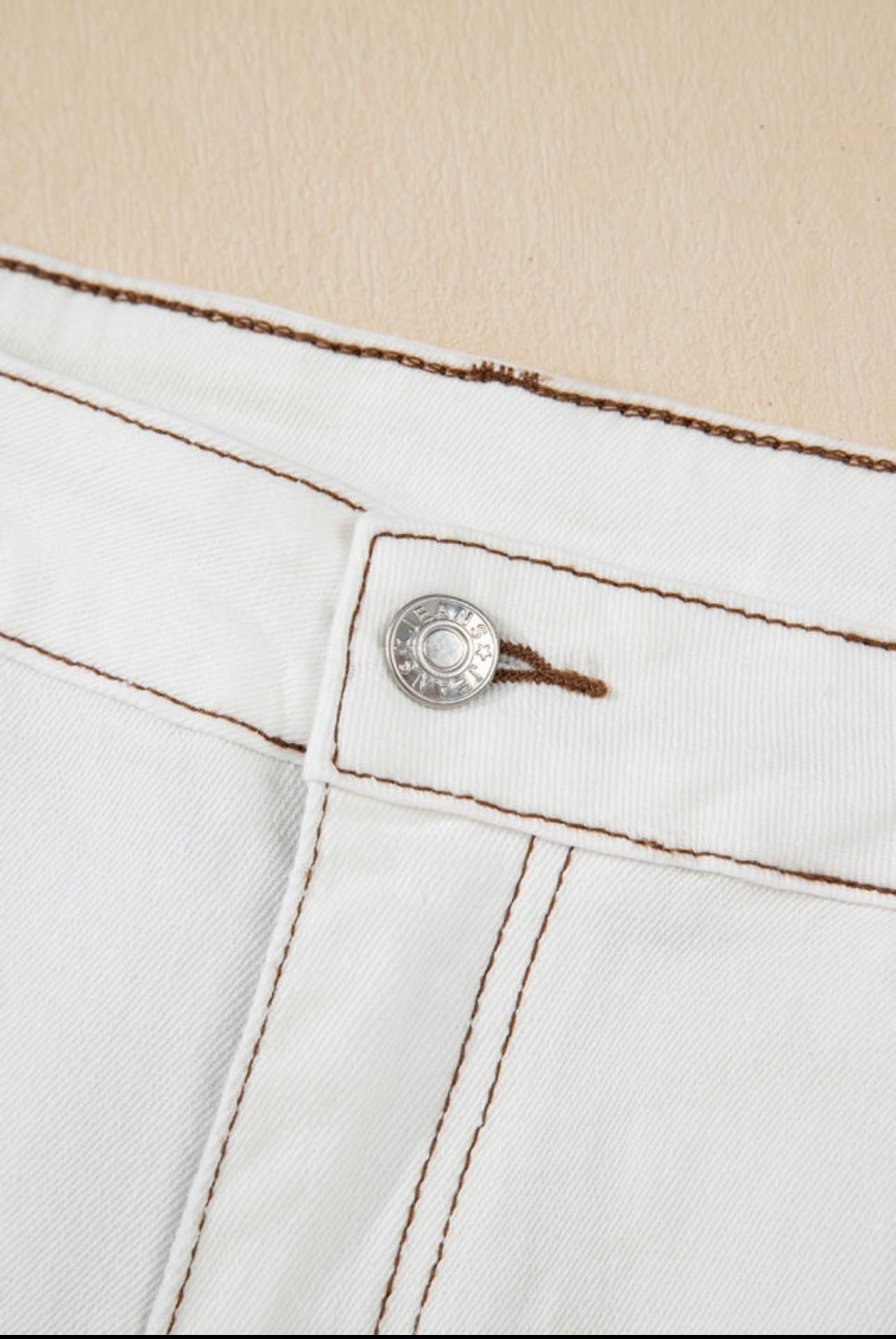 White raw hem high waisted denim shorts