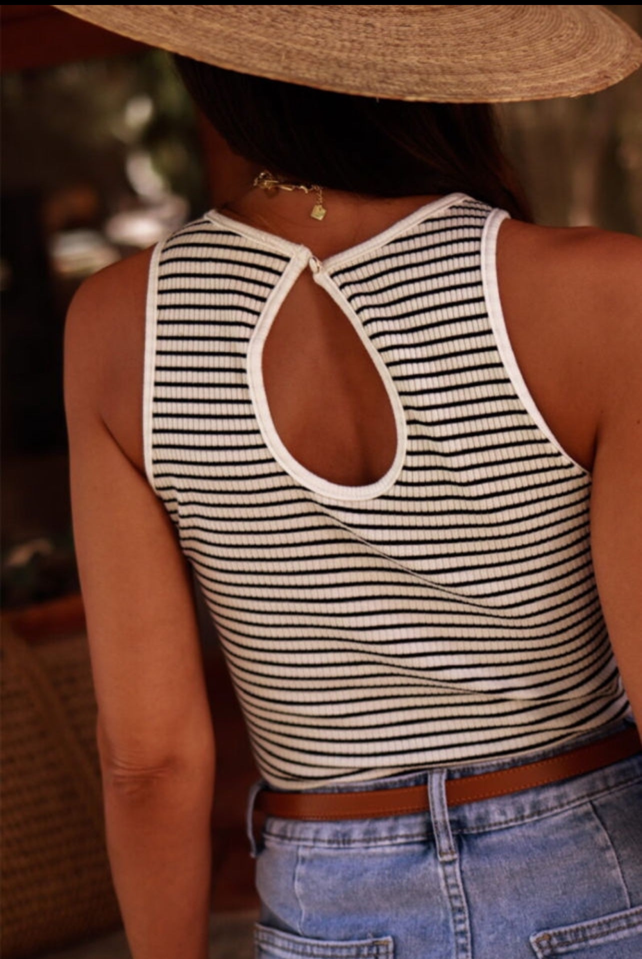 White striped print cutout knit tank top