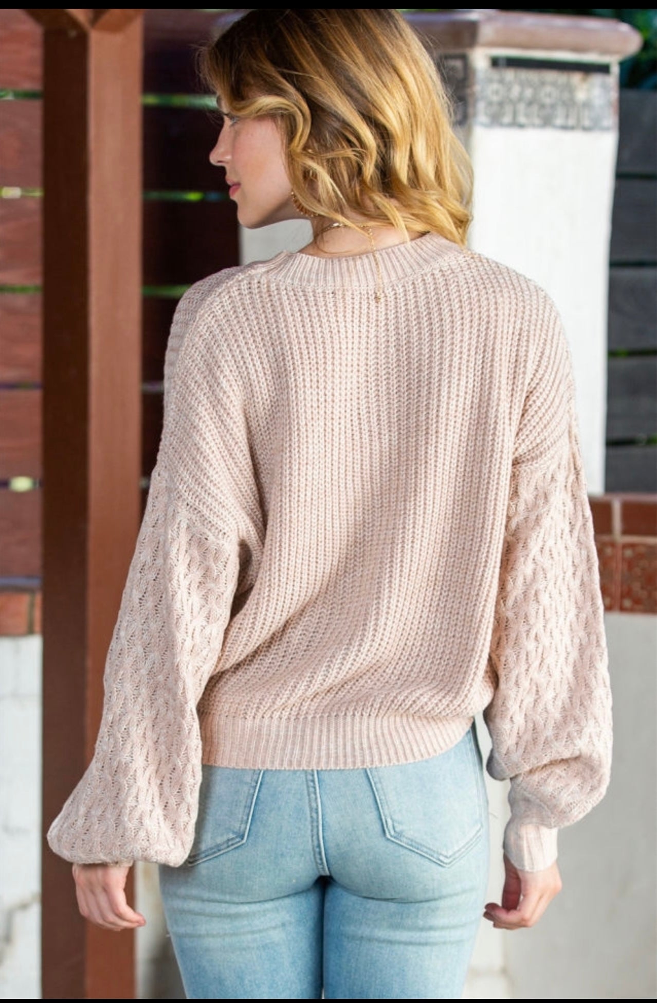 Chunky knit sleeve sweater